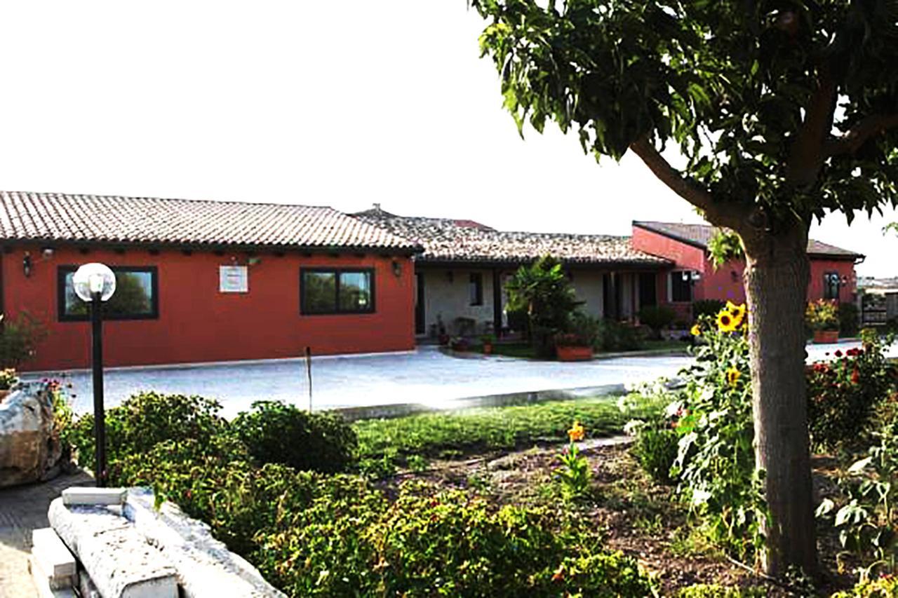 Agriturismo La Badia Villa Модика Екстериор снимка